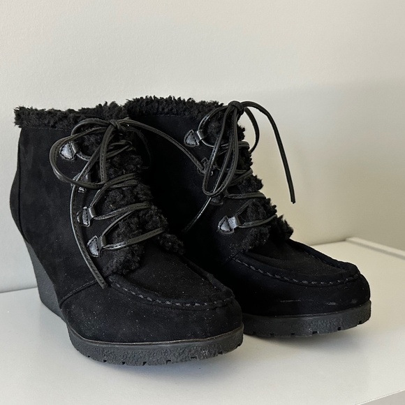 Rampage Wedge Bootie - Picture 3 of 4